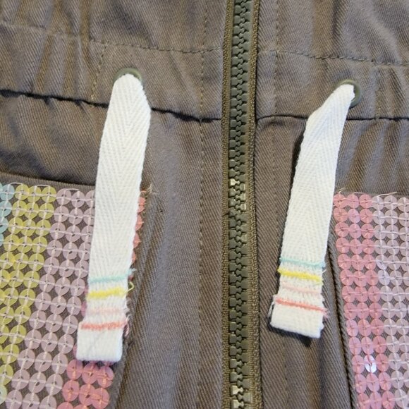 Max Studio Kids Girls Size 3T Zip Front Vest Jacket‎ Olive Green Sequins Pockets - Picture 4 of 10